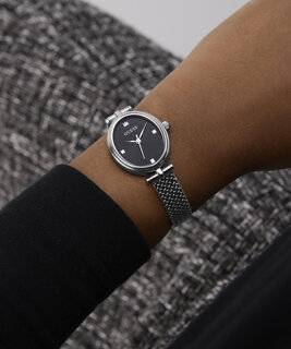 Černá, Stříbrná barva, Ruby hodinky