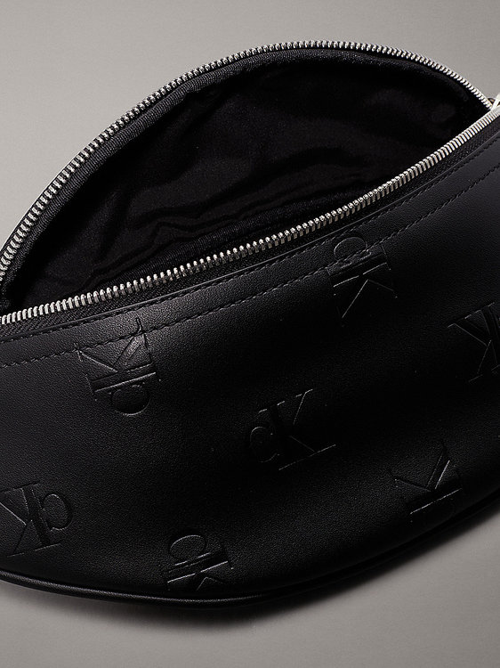 Monogram Soft ledvinka Černá barva Muži