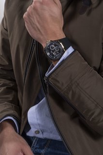 Guess – Hodinky Legacy, Černá, Zlatá barva 1