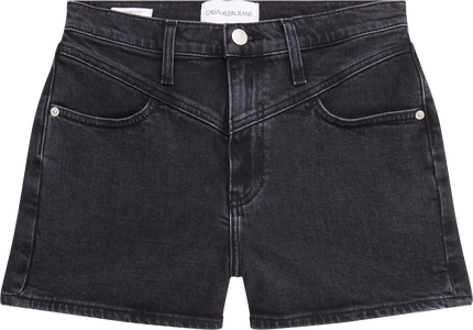 Černá barva, Denim šortky