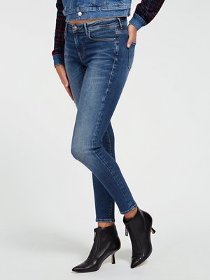 Guess – Jeans Jegging, Modrá barva