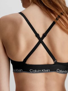 Luxusní 000QF6923E-UB1 podprsenka UNLINED TRIANGLE, S, M, L