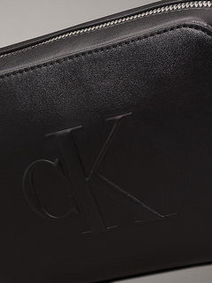 Luxusní Sculpted crossbody, Černá barva, OS