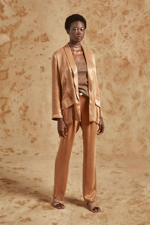 Bic sako – Nenette, Zlatá barva Ženy