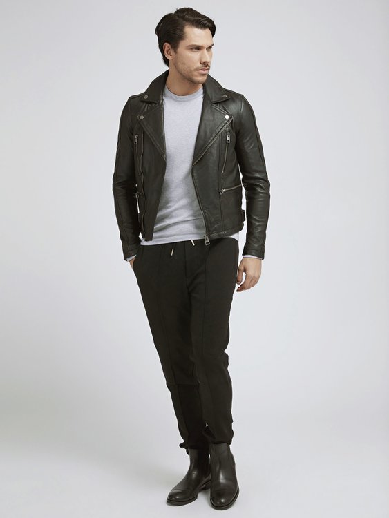 M0BL03R0O00-JBLK BUNDA – Guess Muži