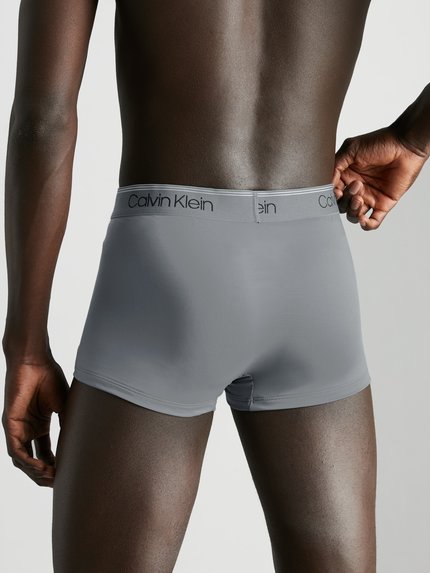 000NB2569A-8Z8 boxery LOW RISE TRUNK 3PK – Calvin Klein Underwear Muži