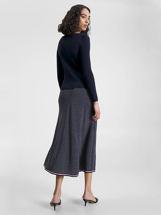 Módní Feminine Rib Scoop svetr, Navy barva, 2023