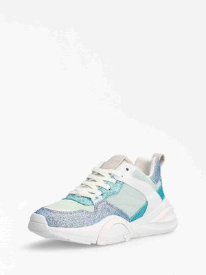 Guess – není fotka