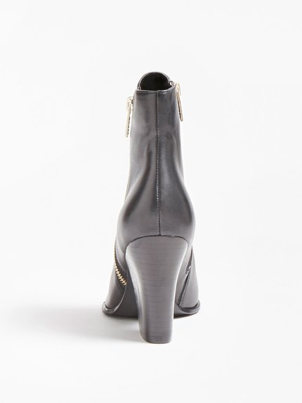 Módní Jakira Genuine krátké kozačky, Černá barva, 2021, 2020