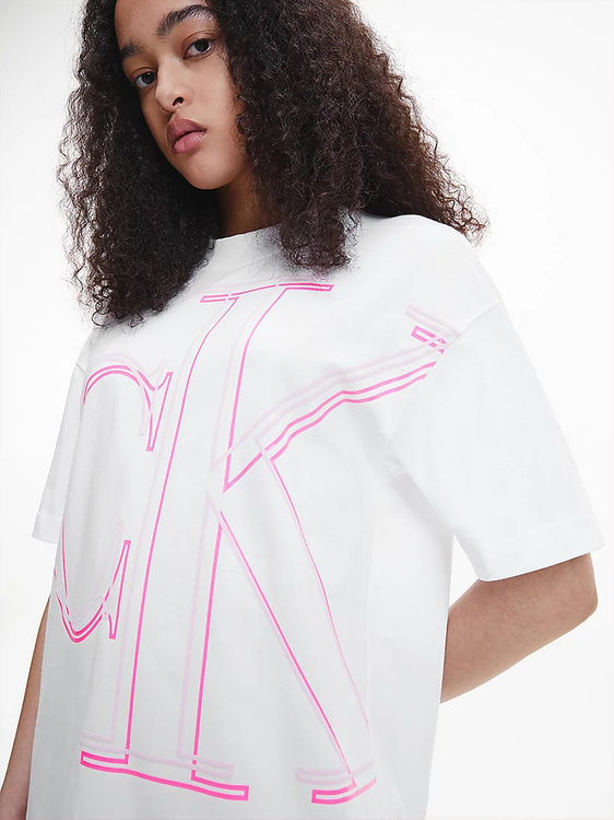 Calvin Klein Jeans, Bílá barva Illuminated šaty