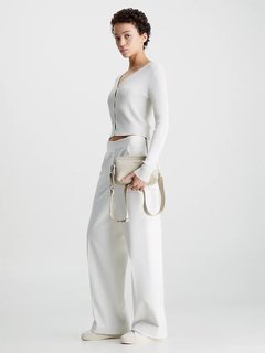 CK Must crossbody Béžová barva Ženy