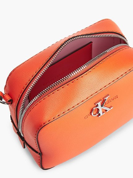 Módní K60K607485-SEA crossbody, 2021