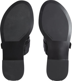 není fotka Almond sandály