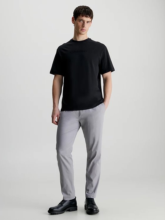 Módní Embossed triko, Černá barva, 2023