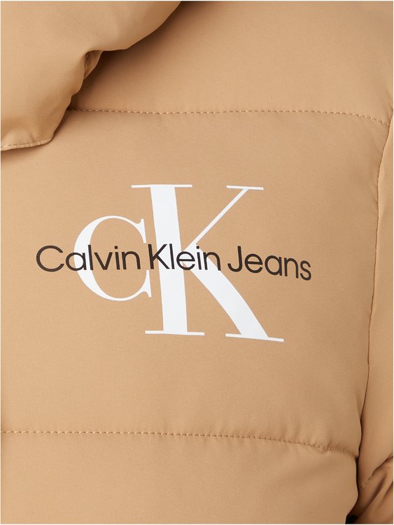 J20J219007-GV7 bunda Ženy