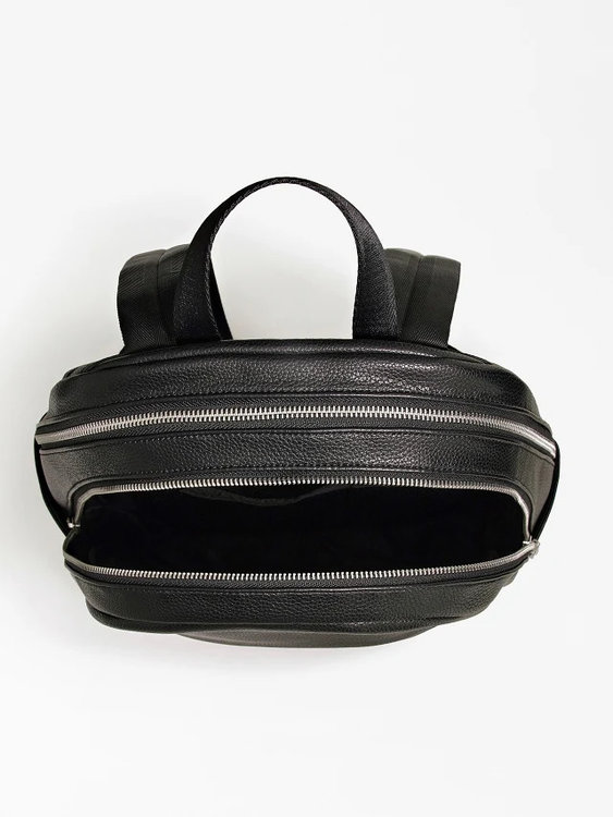 Módní Riviera batoh, Černá barva, 2022