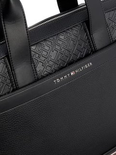 Luxusní Central Slim taška na notebook, Černá barva, OS