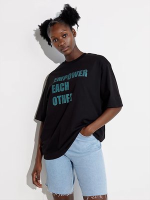 Calvin Klein Jeans – Empower Slogan triko, Černá barva