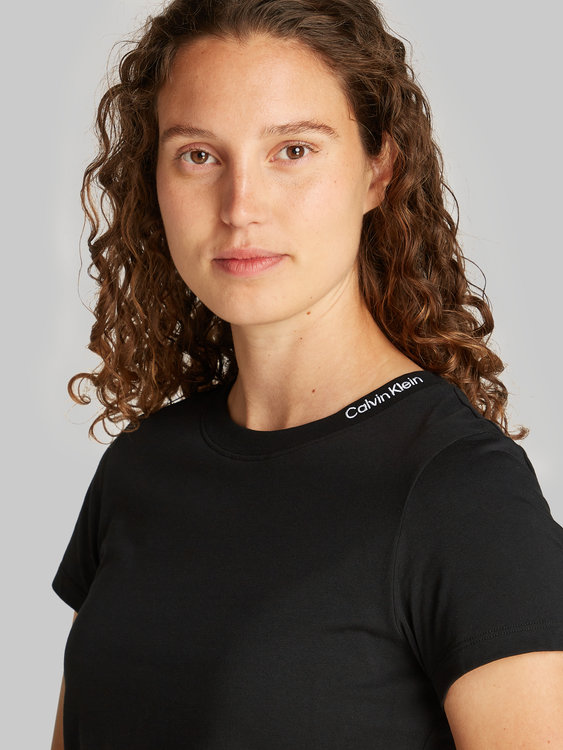 J20J225540-BEH triko s/s – Calvin Klein Jeans Ženy 1