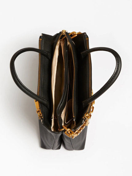 Černá barva, Turin kabelka