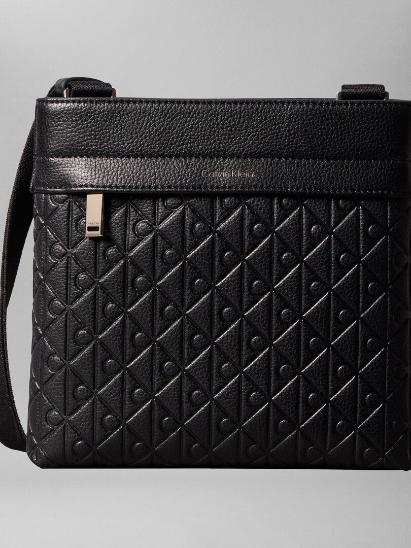 Calvin Klein Jeans – LV04D3229G-UB1 crossbody