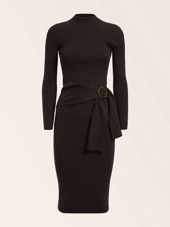 Černá barva, Joy šaty