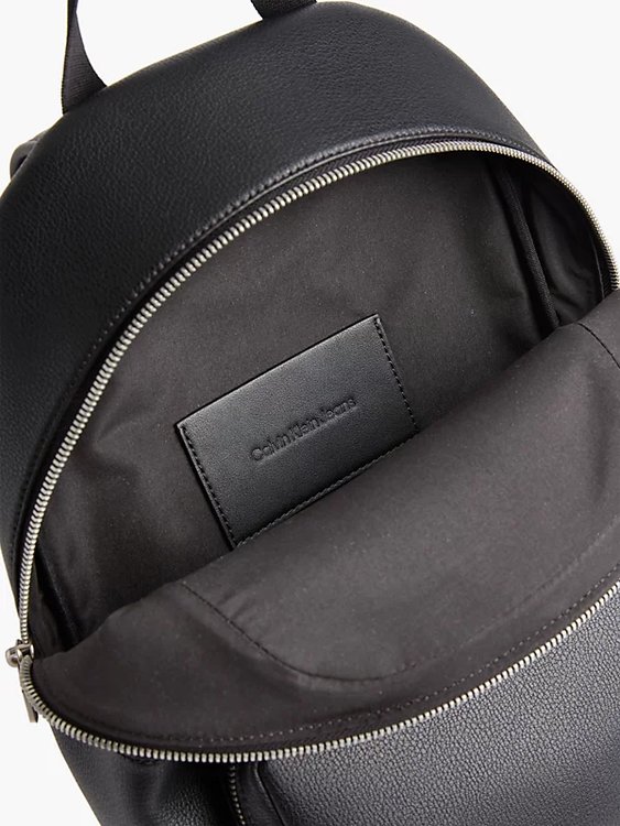 Módní Minimal batoh, Černá barva, 2023