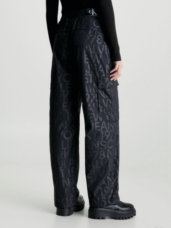 Loose Logo kalhoty – Calvin Klein Jeans, Černá barva Ženy
