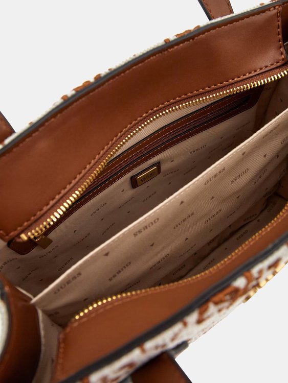 Módní Silvana kabelka, Hnědá barva, 2023