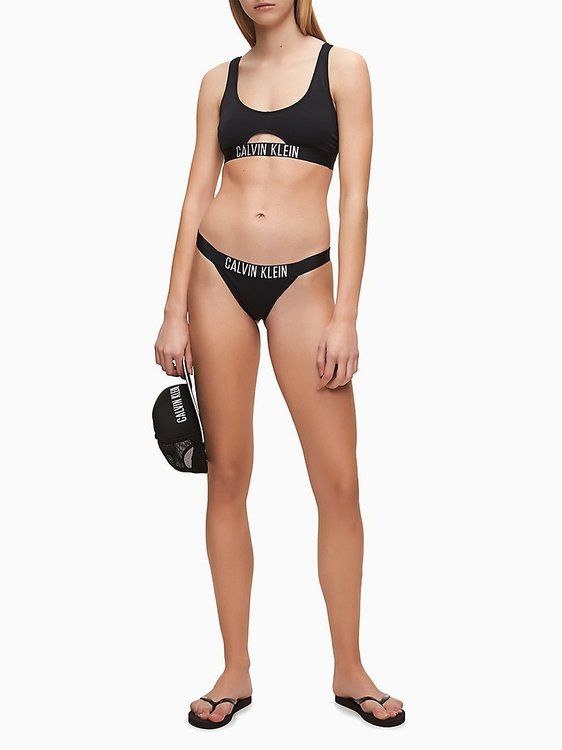 Černá barva, Plážová Obuv Intense Power