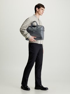 K50K511765-0GJ taška na notebook Muži