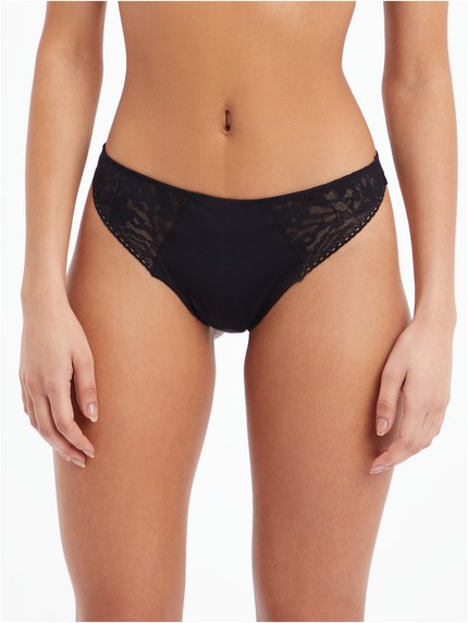 Luxusní 000QF6941E-UB1 tanga, S, M