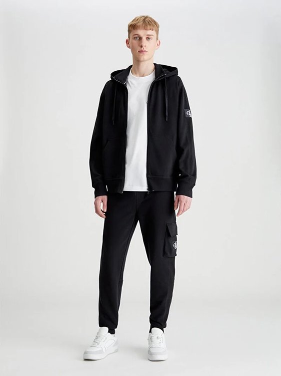 Módní Badge mikina, Černá barva, 2024