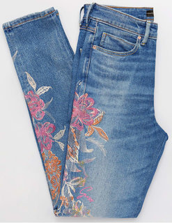Guess – W1RA46D4AO2-WFLO JEANS 1