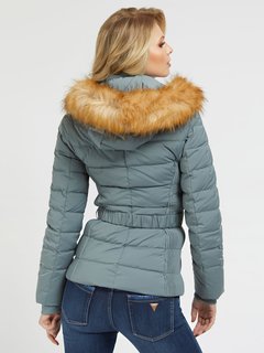 Guess není fotka 2 2