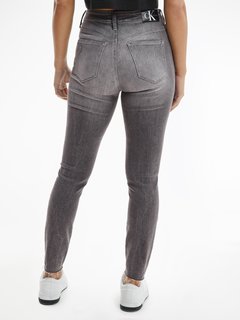 Calvin Klein Jeans, Šedá barva Super skinny jeany