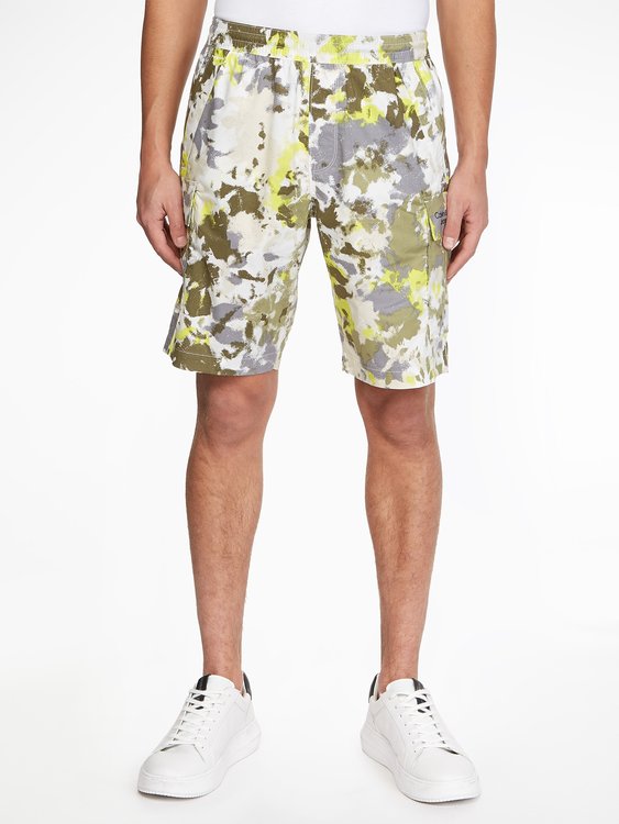 J30J320068-0K9 šortky