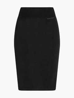 Černá barva, Merino sukně