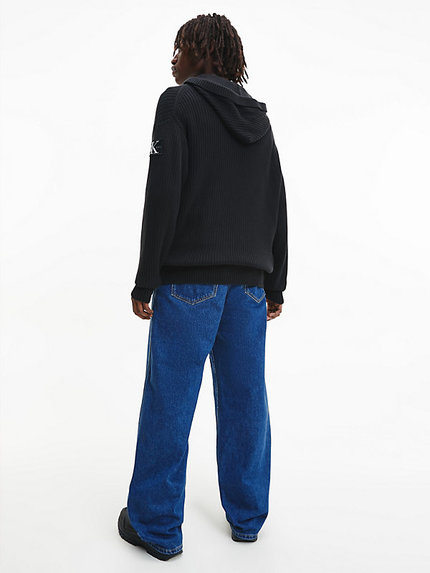 Módní Monologo Badge svetr, Černá barva, 2023