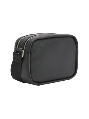 Módní K60K609787-BDS crossbody, 2022