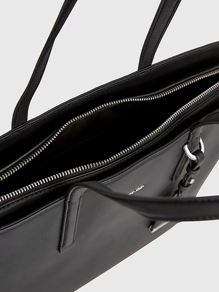 Módní CK Must Shopper kabelka, Černá barva, 2023