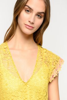 Luxusní Šaty Astrorobot, Žlutá barva