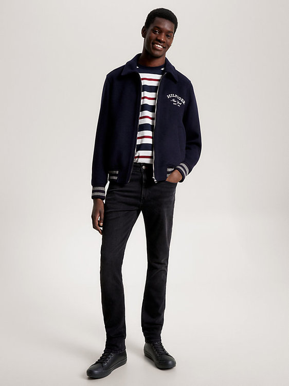 Černá barva, Vulc Street kotníkové tenisky