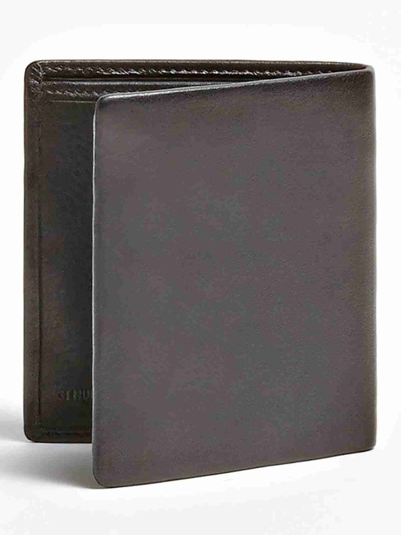 Hnědá barva, Boston peněženka