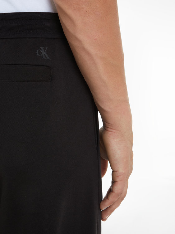 Calvin Klein Jeans – J30J325494-BEH tepláky 1