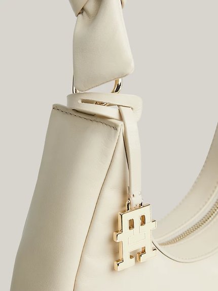 Módní Pushlock Leather kabelka, Krémová barva, 2024