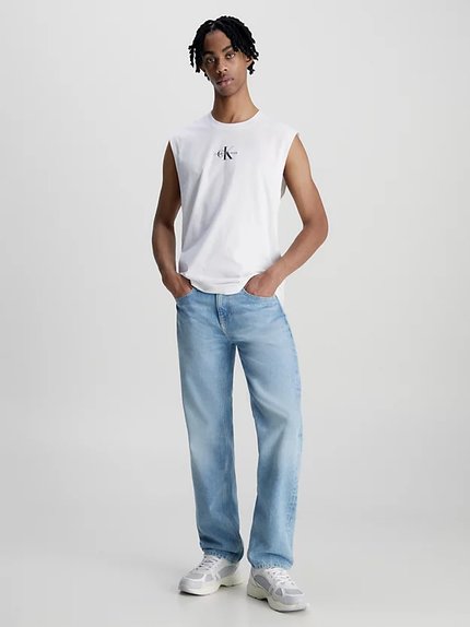Módní J30J323350-1AA jeans, 2023