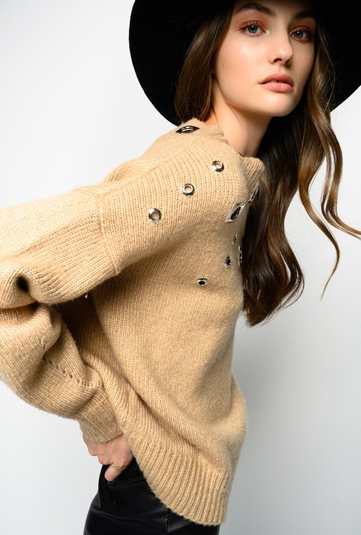 1G1574Y6CF-C81 svetr