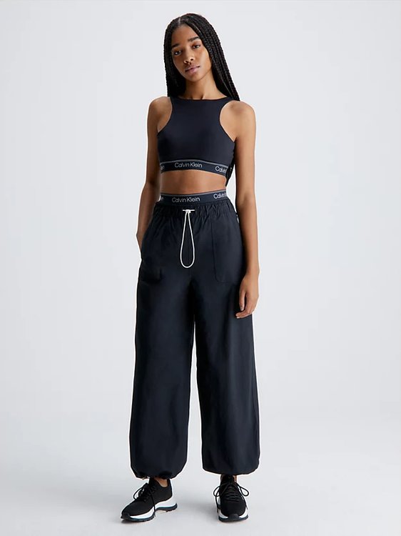 Módní Sports podprsenka, Černá barva, 2023