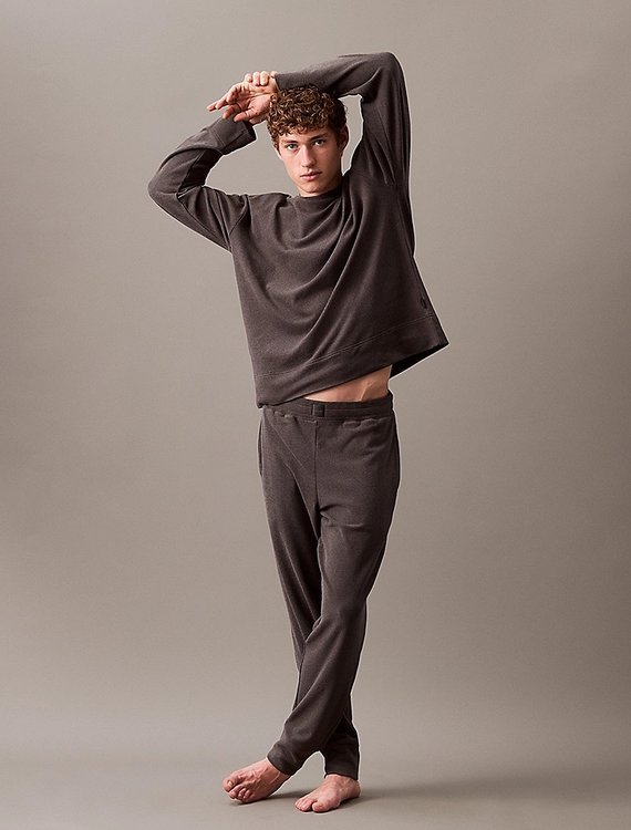 Šedá barva, Plush Fleece tepláky